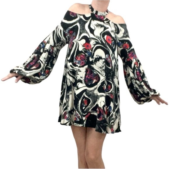 Free People Drift Away Boho High Collar Cold Shoulder Modern Swing Tunic Dress - Picture 2 of 13